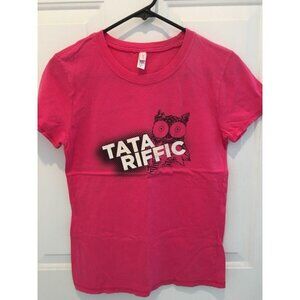 New Hooters T-shirt Tata-riffic from Chicago Size Medium